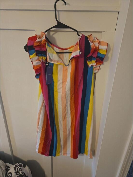Floerns Dresses & Skirts - NWT Floerns Women's Colorful Vertical Striped Ruffle Sleeve Mini Dress Size L